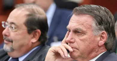 Moraes autoriza Bolsonaro a ter acesso total às provas no inquérito da tentativa de golpe