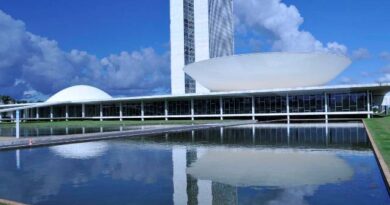 Em meio à Marcha de Prefeitos, Congresso terá semana agitada nos bastidores