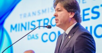 Frederico de Siqueira Filho assume ministério com compromisso de fortalecer políticas públicas e ampliar a inclusão digital no país