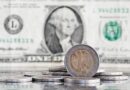 Dólar fecha na menor cotação em oito meses, a R$ 5,58