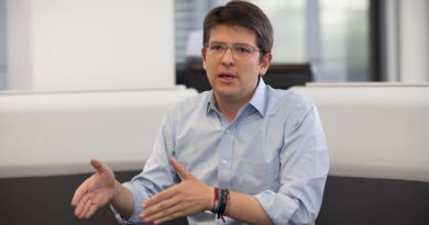 Miguel Uribe, pré-candidato à Presidência da Colômbia, é baleado durante evento político em Bogotá