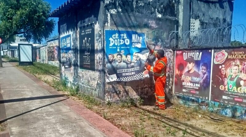 Prefeitura intensifica combate à poluição visual com retirada de publicidade irregular em avenidas de Manaus