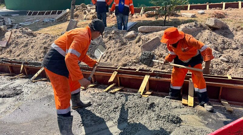Avenida Max Teixeira ganha novo meio-fio para impedir retornos irregulares