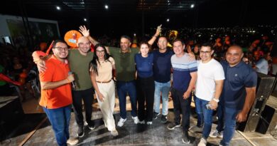 Em reunião com apoiadores, Dra. Shádia relembra atuação na saúde durante gestão de David Almeida