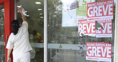 Bancários fazem paralisação nacional de 24 horas nesta quinta-feira