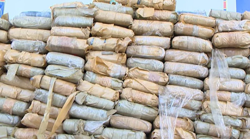 Polícia apreende 341 quilos de drogas escondidos em vala no Monte Horebe
