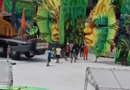 Vídeo; Trabalhador morre ao cair de guindaste enquanto montava alegoria da Flor Matizada em Manacapuru