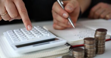 Inadimplência atinge 1,8 milhão de amazonenses e quitar dívidas é prioridade no segundo semestre, revela Serasa