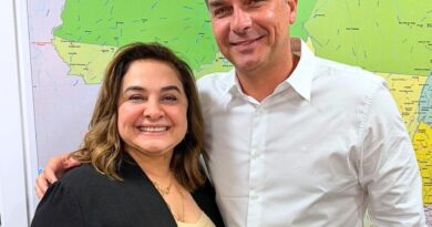 Professora Maria anuncia vinda de Flávio Bolsonaro ao Amazonas no dia 12 de setembro