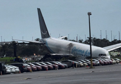 Pelo menos 5 pessoas morrem em acidente com avião de carga em Miami