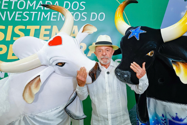 Garantido e Caprichoso declaram apoio a Lula no 2º turno das eleições 2026